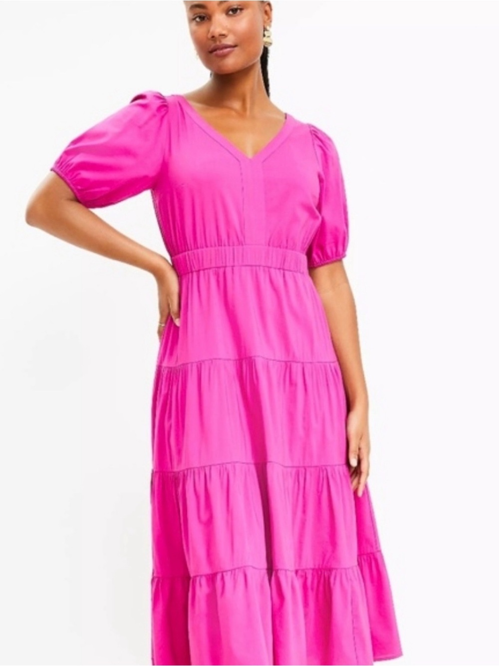 Loft • Magenta V-Neck Tiered Maxi Dress Size Small